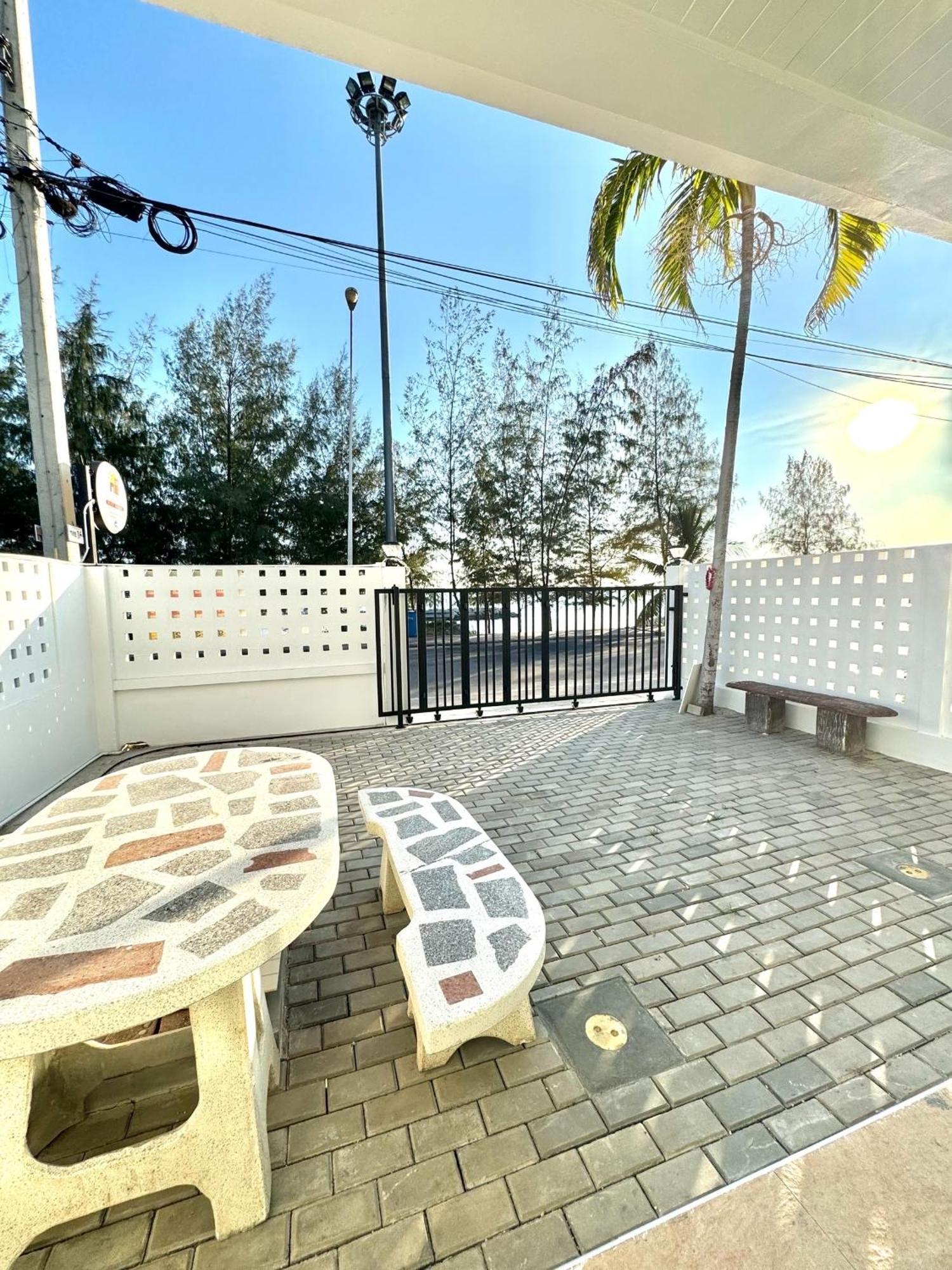 Privaterayong Otel Dış mekan fotoğraf